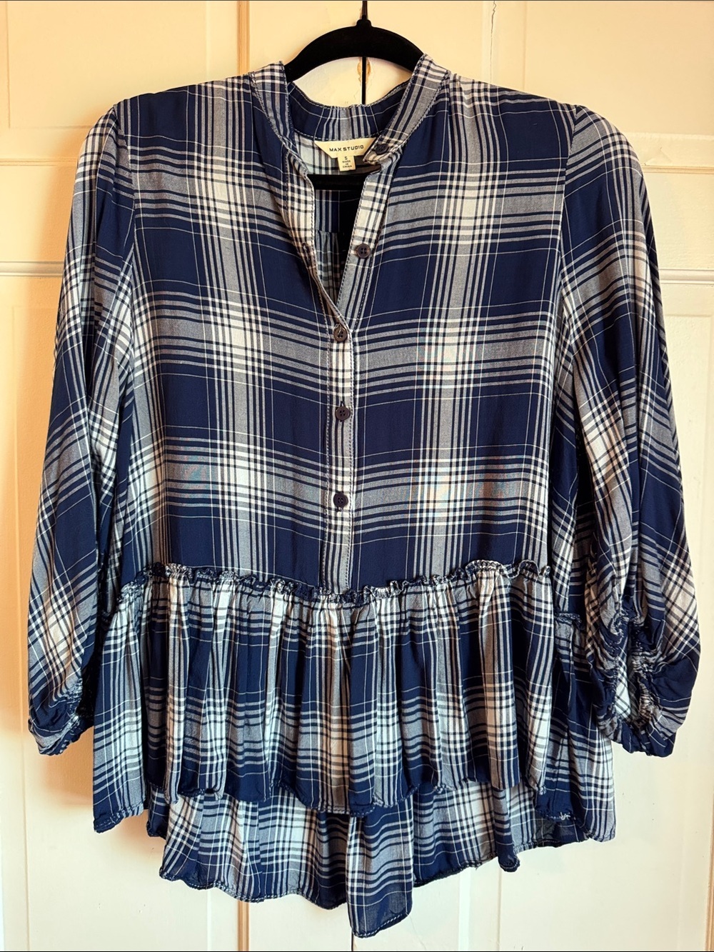 EUC Max Studio Navy and White Plaid Peplum Button Front Top 3/4 Sleeve So Cute!
